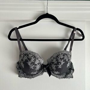 NWT Aerie Limited Edition Gray and Silver Bra - Special Occasion Lingerie